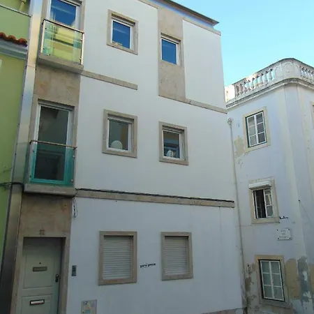 Sol Da Graca-typical Neighborhood * Lisboa