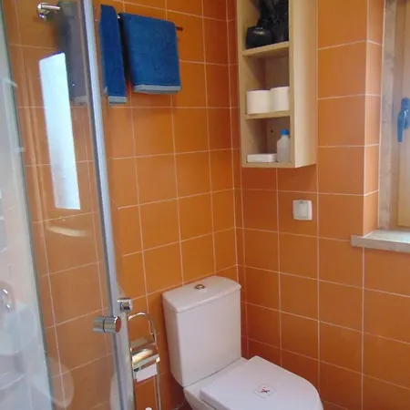 Sol Da Graca-typical Neighborhood Apartamento *